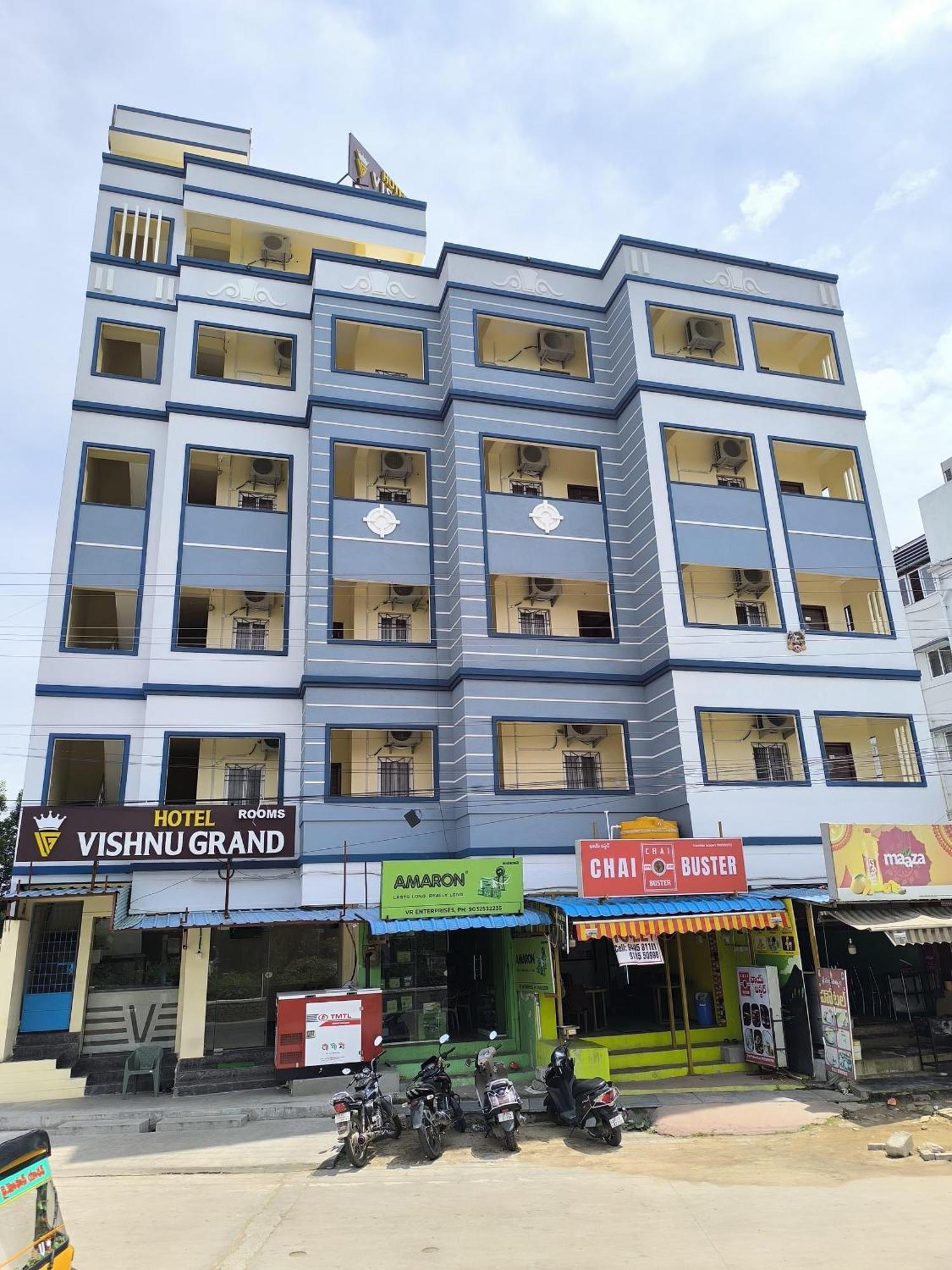 Hotel Vishnu Grand Тирупати Екстериор снимка